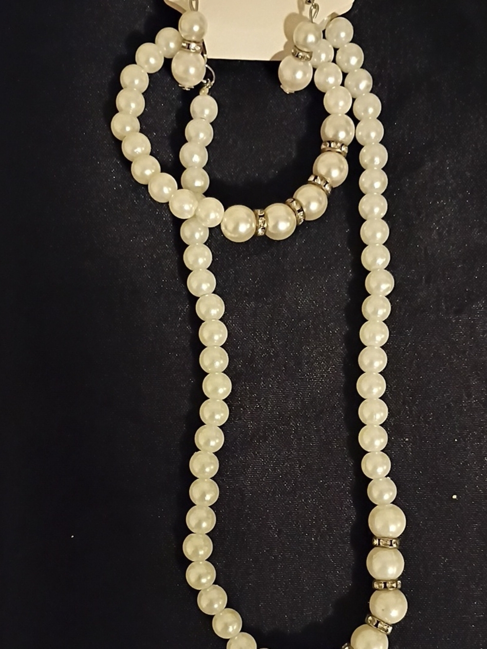 iris White Pearl Beaded Necklace with Silver Accent Rings
